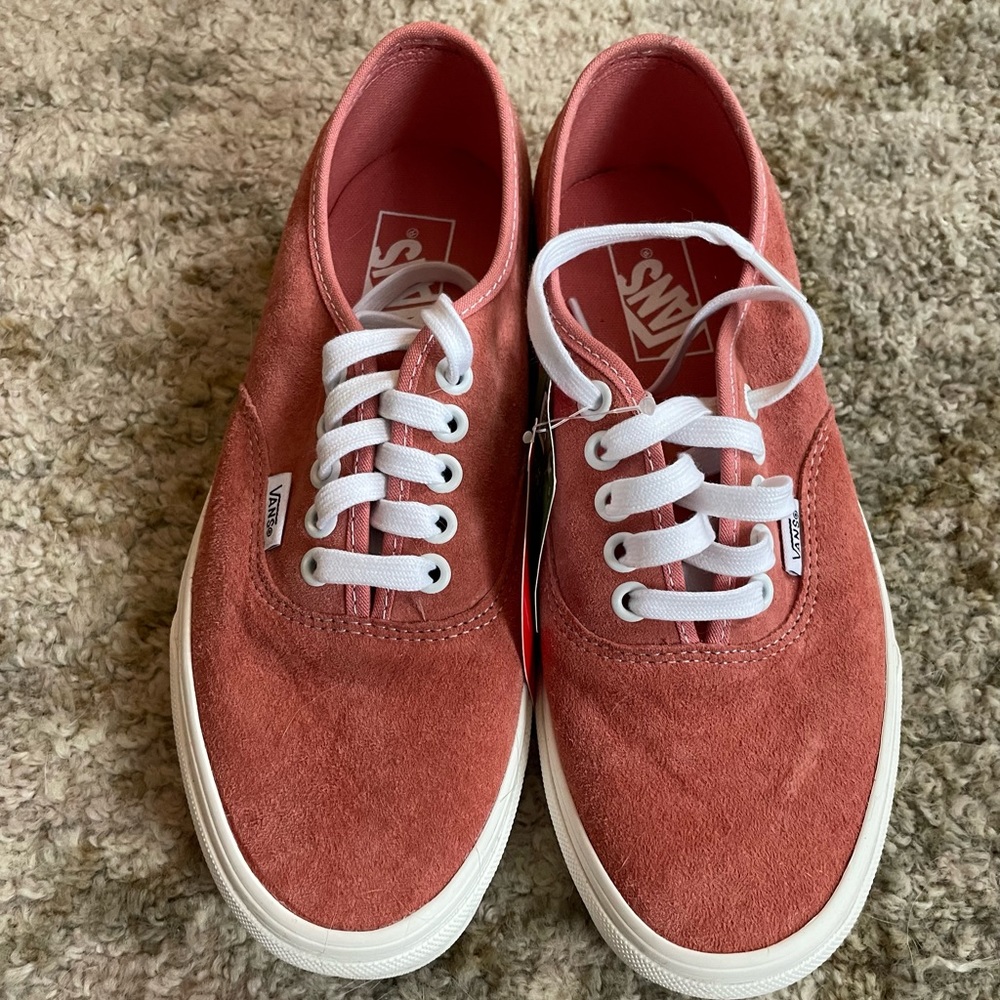 NWT waterproof coral suede vans